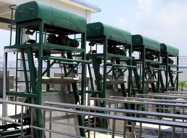 SGL�͸���ʽ��е��դ���ۻ�